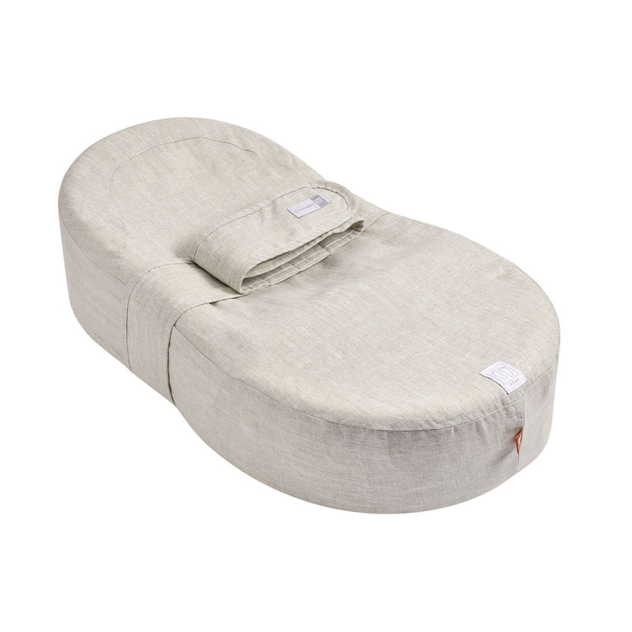 Red Castle Cocoonababy nest, Linen Natural cover