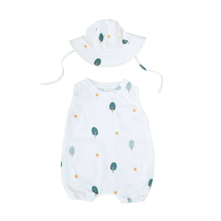 Saeson Tencel Basic Jumpsuit Set in Sun print - sleeveless baby jumpsuit with matching sun hat, flat lay