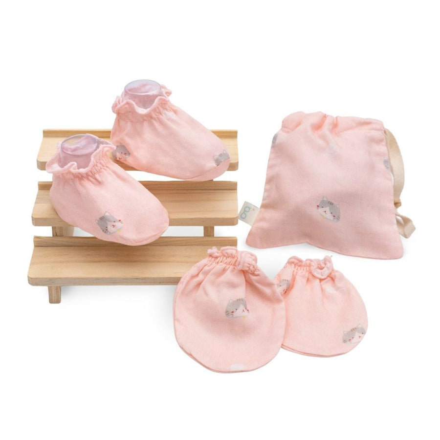 Granny Ben TENCEL muslin baby mittens and socks set in the Chubby Cat print