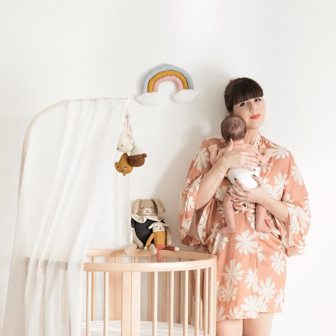 How to plan a baby shower