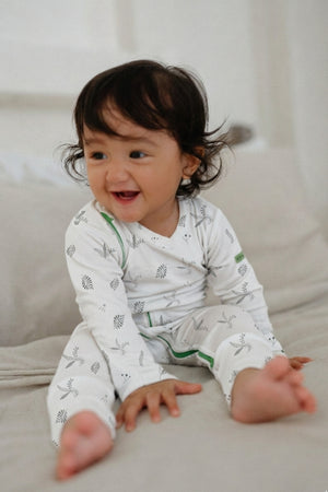 Hamako Tencel Jippa Suit in Willow — zip-front baby sleepsuit