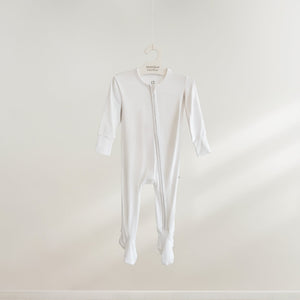 Number Twelve Bamboo Footies in Snow, flat lay