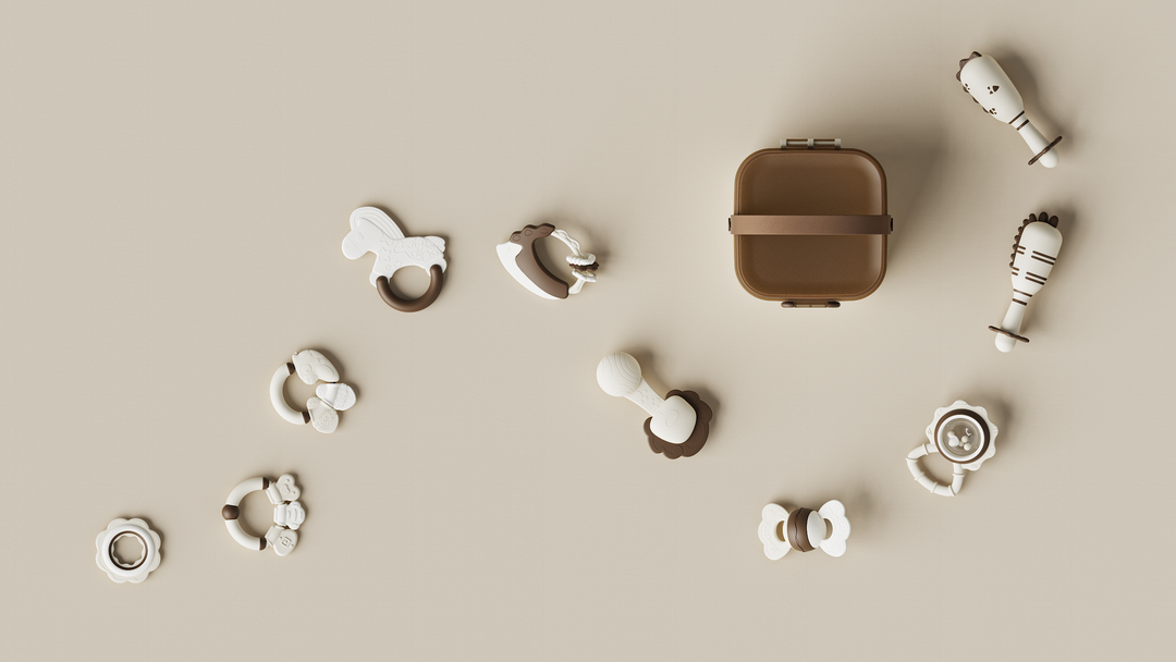 HE OR SHE Tiny Rattle Set