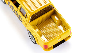 VW Amarok ADAC Pick-Up Siku die-cast model, close-up detail