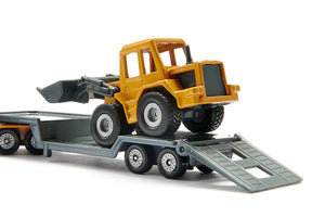 Low Loader with Front Loader Siku die-cast model, close-up detail