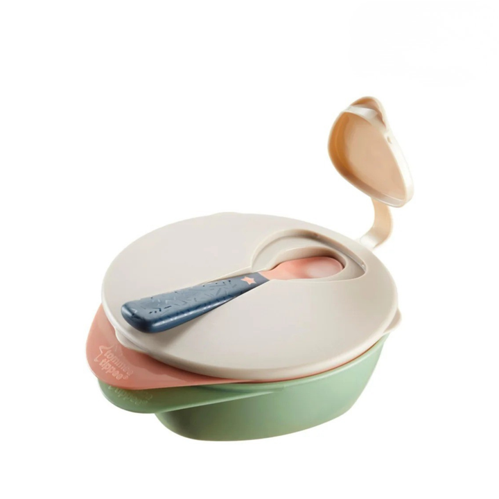 Tommee Tippee Feeding Bowls with Travel Lid & Spoon 6M+