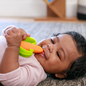 Infantino Textured Carrot Teether