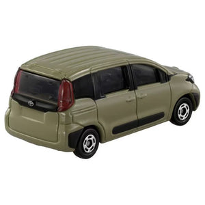 Tomica No.16 Toyota Sienta die-cast model, front three-quarter view