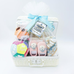 Smileey's Newborn Gift Box - Girl Pink Design