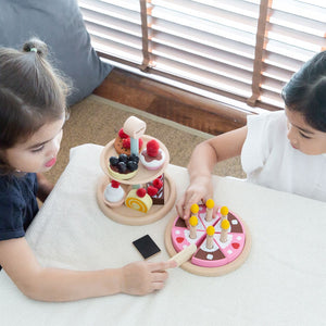 Plan Toys Birthday Cake Set - lifestyle