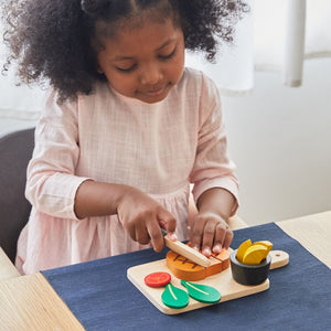 Plan Toys Steak Set - lifestyle