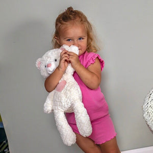 Mary Meyer Putty Valentine Warm & Fuzzy Teddy 17" - lifestyle