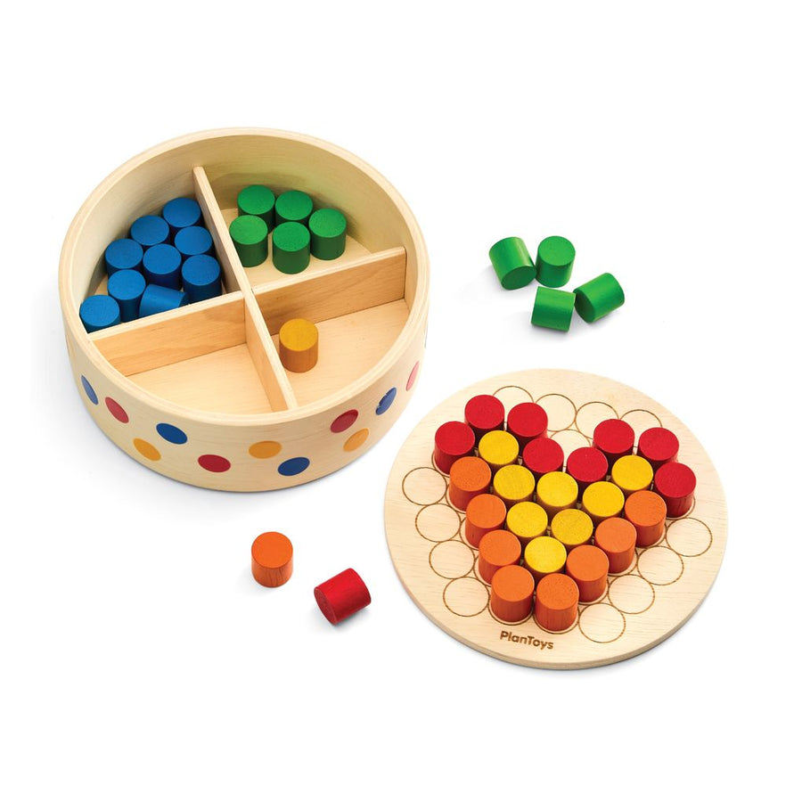 PlanToys Pattern Peg Board
