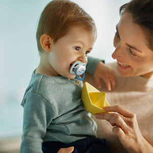 Philips Avent Ultra Air Animals Pacifier 0-6 months- Elephant/ Penguin - lifestyle