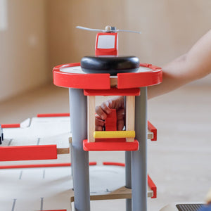 PlanToys Parking Garage - lifestyle