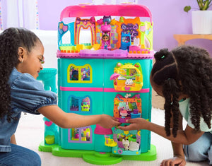 Children playing with the Celebration Dollhouse