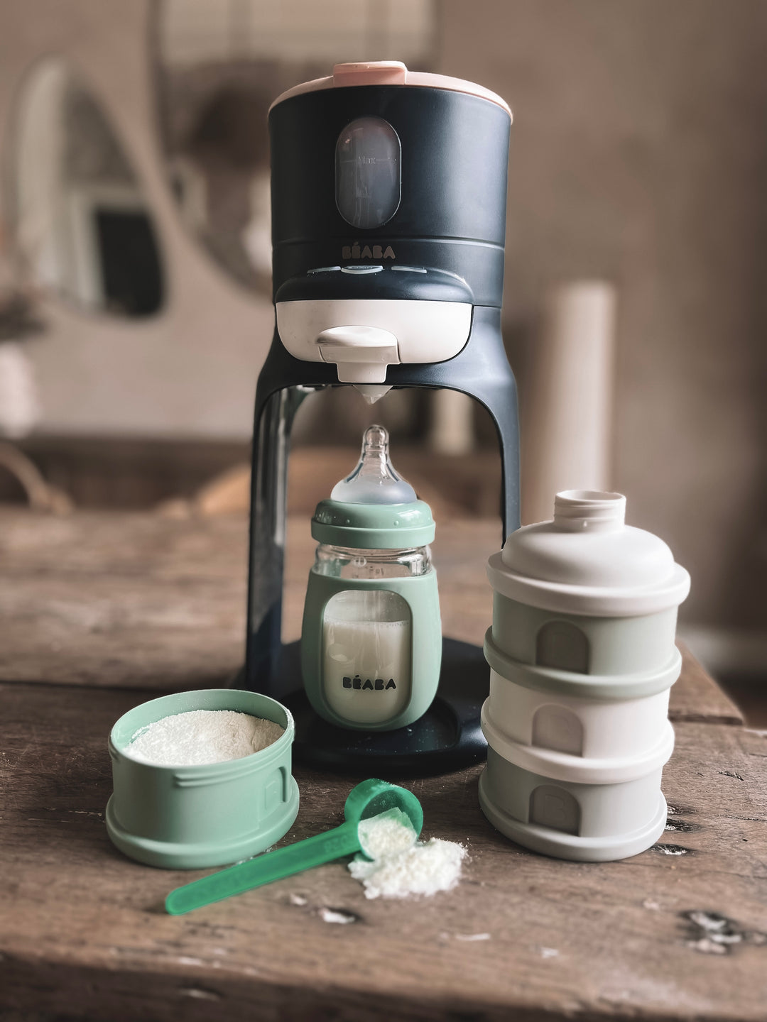 Beaba Formula & Snacks Container