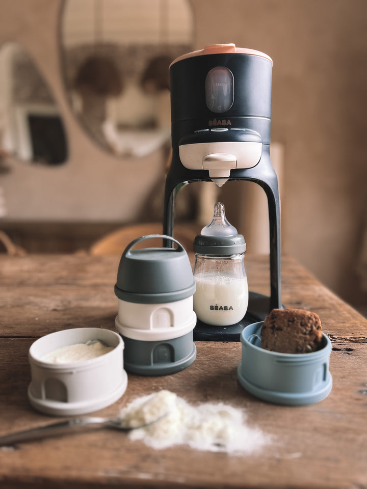 Beaba Formula & Snacks Container