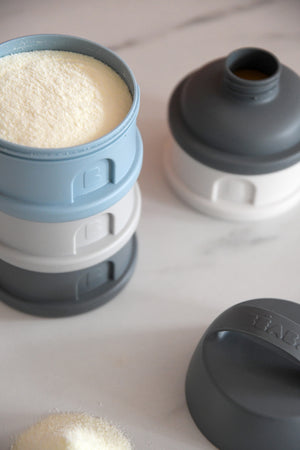 Beaba Formula & Snacks Container