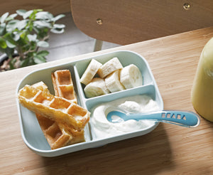 BEABA silicone suction divided plate in use