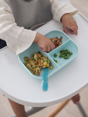 BEABA silicone suction divided plate lifestyle