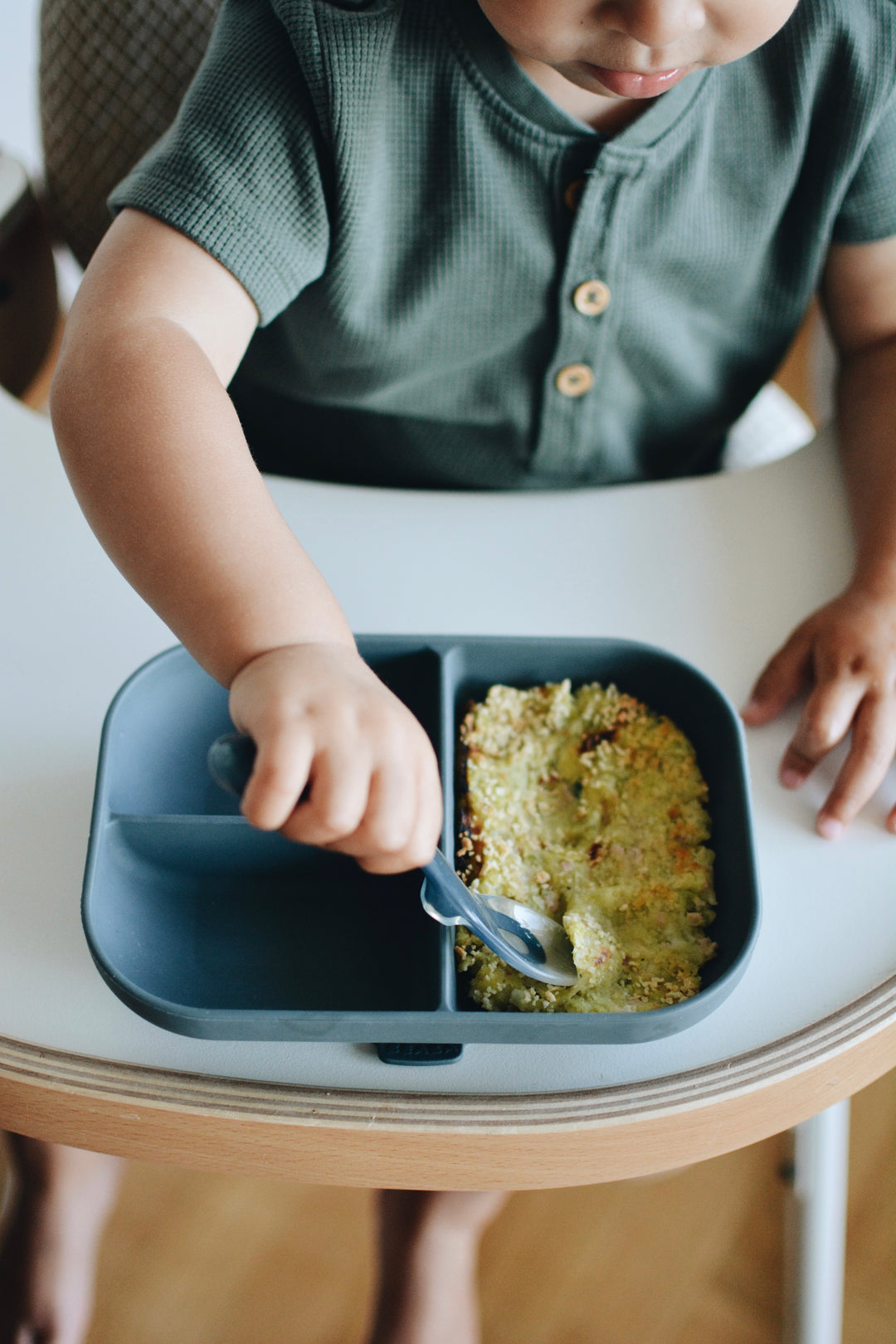 Beaba Silicone Suction Divided Plate