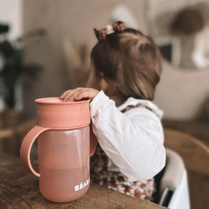 Beaba Training Cup 360° with Lid - lifestyle
