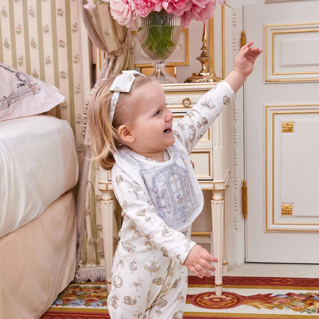 Atelier Satin Bib - Chateau Choux