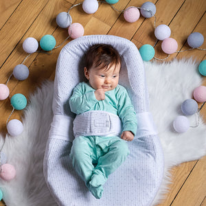 Red Castle Cocoonababy Nest - Leaf, in use