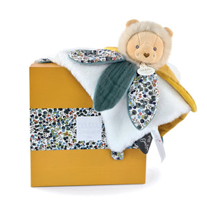 Boh'Aime lion petal comforter with its gift box
