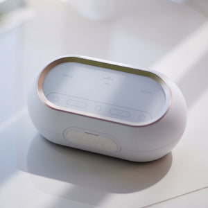 Spectra Dual Compact Double Breastpump - lifestyle