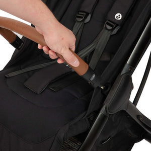 Maxi Cosi Eva (Essential Graphite)