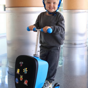 Micro Scooter Luggage Junior Velcro Blue - lifestyle