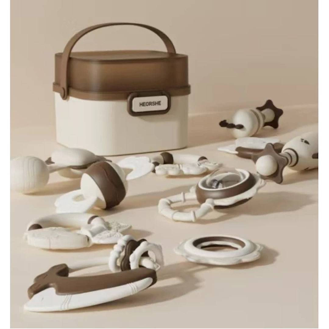 HE OR SHE Tiny Rattle Set