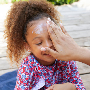 Mustela Very High Protection Sun Lotion for the Face SPF50+, 40ml - lifestyle