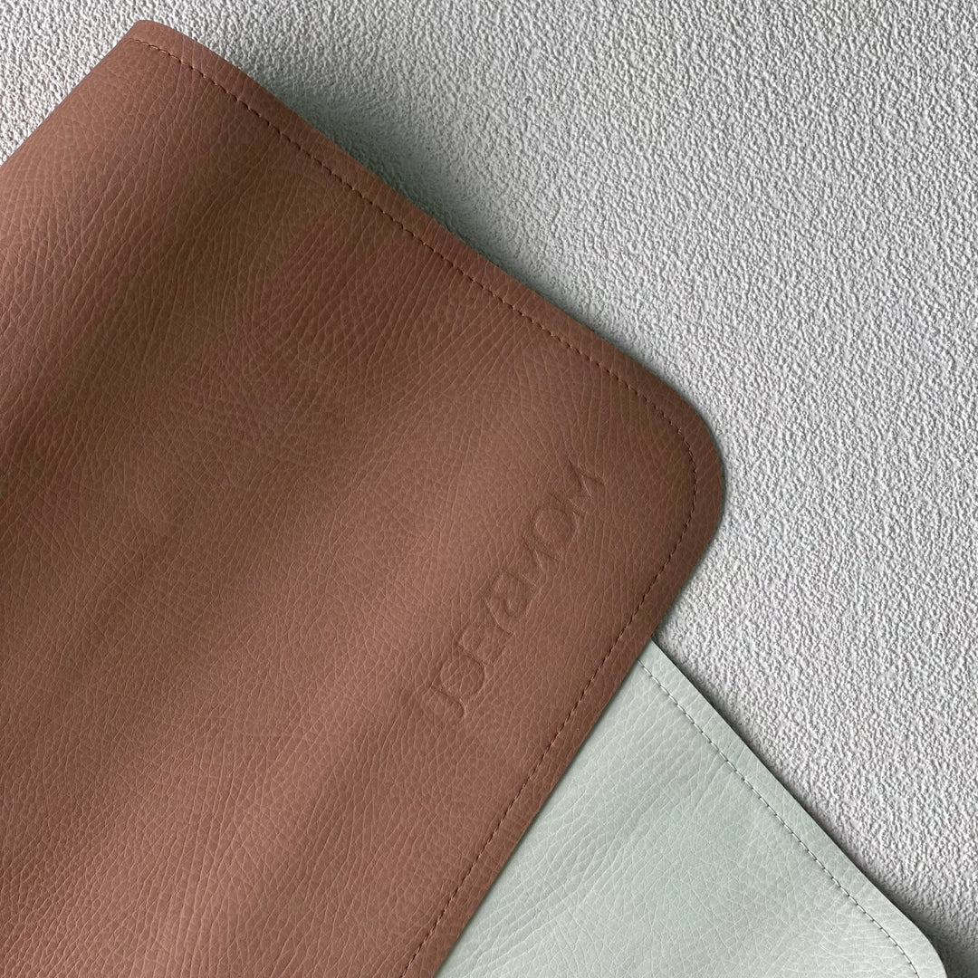 Joey&Mom Double Sided Changing Diaper Mini Mat