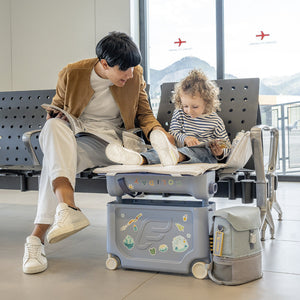 Stokke JetKids Backpack V4 - lifestyle