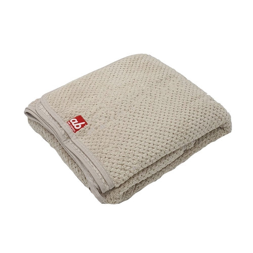 Akarana microfiber coral fleece bath towel in brown