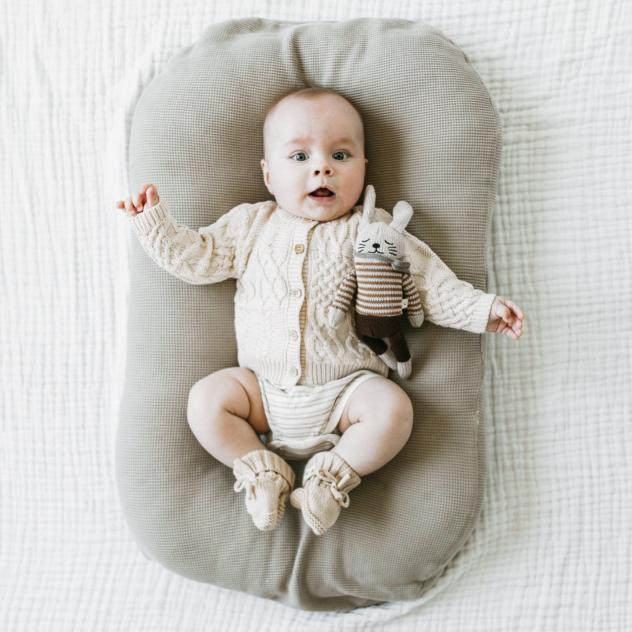 Kays+Kins Knit Booties in Beige