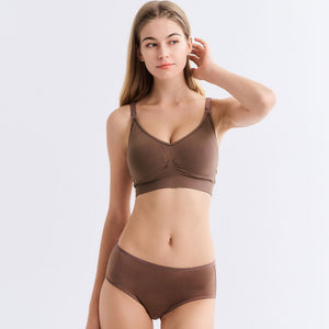 Mamaway Ultra Breezy Seamless Maternity & Nursing Bra - lifestyle