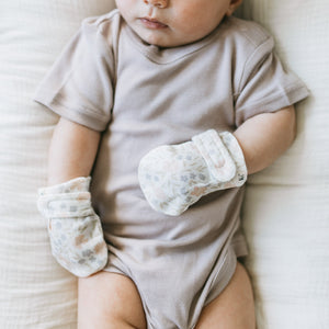 Kays+Kins Petalyn print bamboo cotton mitts and booties detail