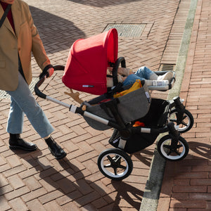 Bugaboo Donkey 3 FOC Bugaboo Tray - lifestyle