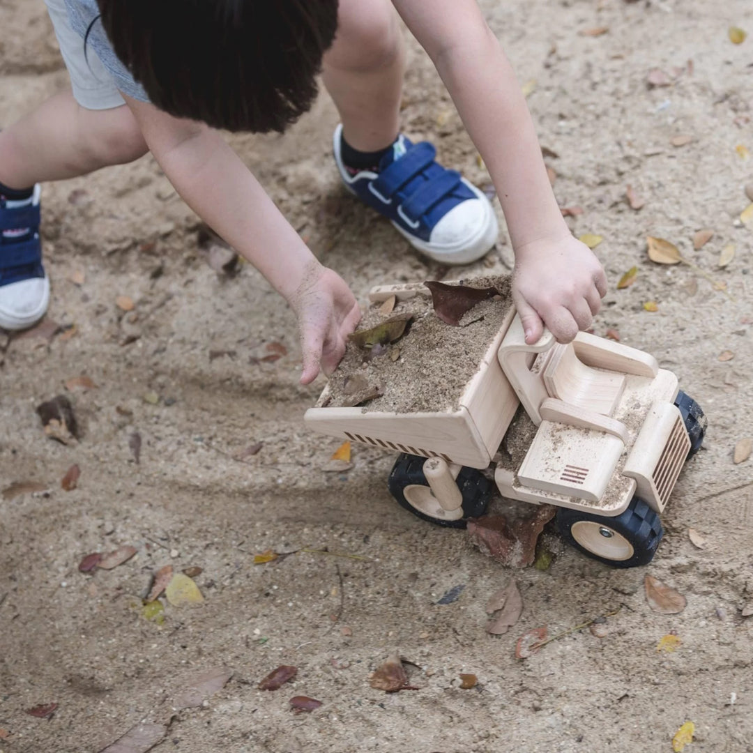 Plan Toys Dump Truck