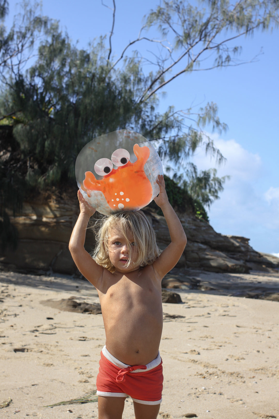 Sunnylife 3D Inflatable Beach Ball Sonny the Sea Creature Neon Orange