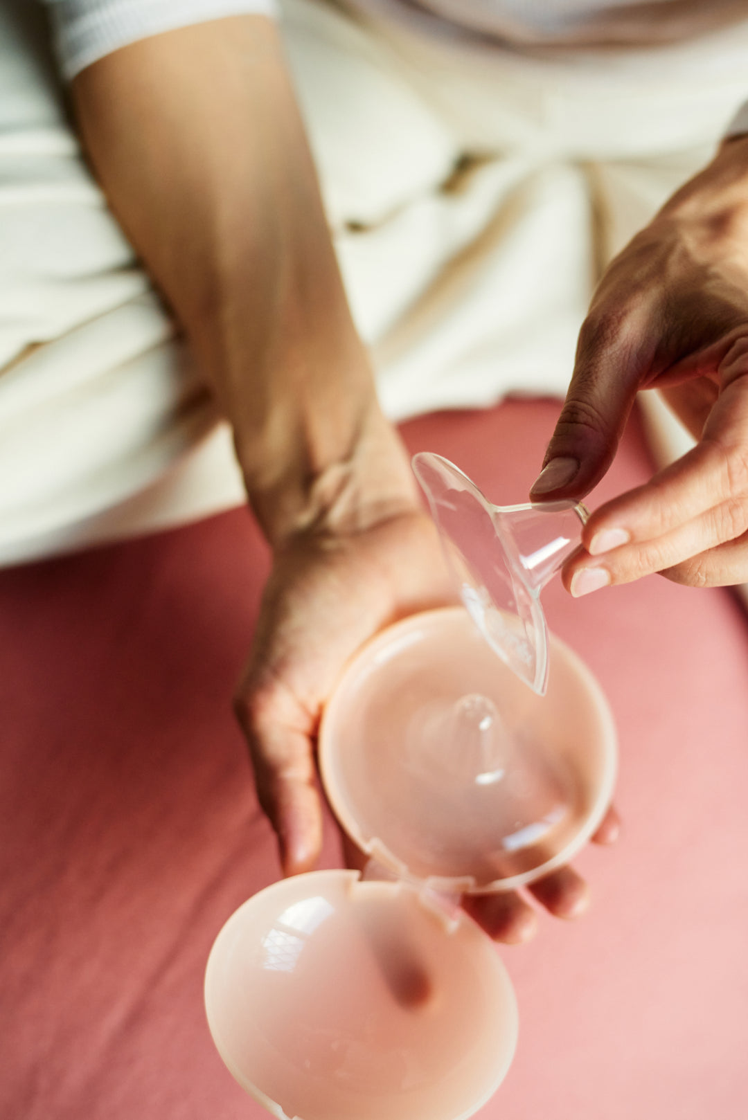 Suavinex Silicone Nipple Shields with Storage Box