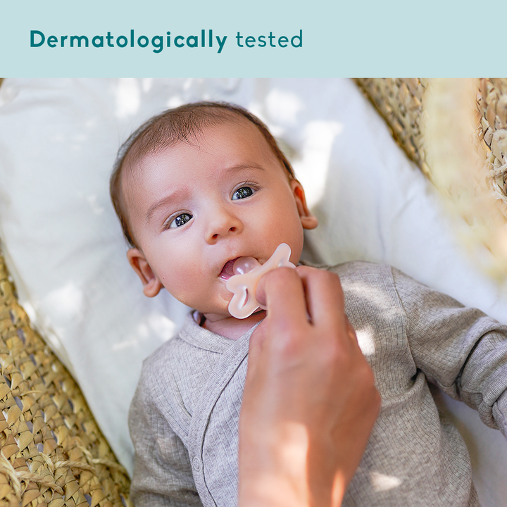 Suavinex Zero Zero Physiological Air flow Silicone Soother 6-18M