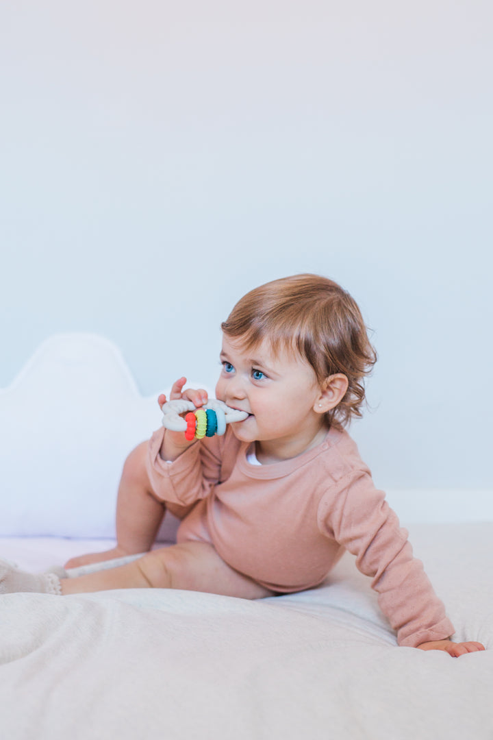 Suavinex Cloud Silicone Educational Teething Ring - Multicolor