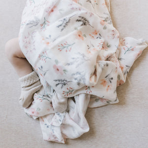 KAYS + KINS Bamboo Swaddle - Gentle Blossom