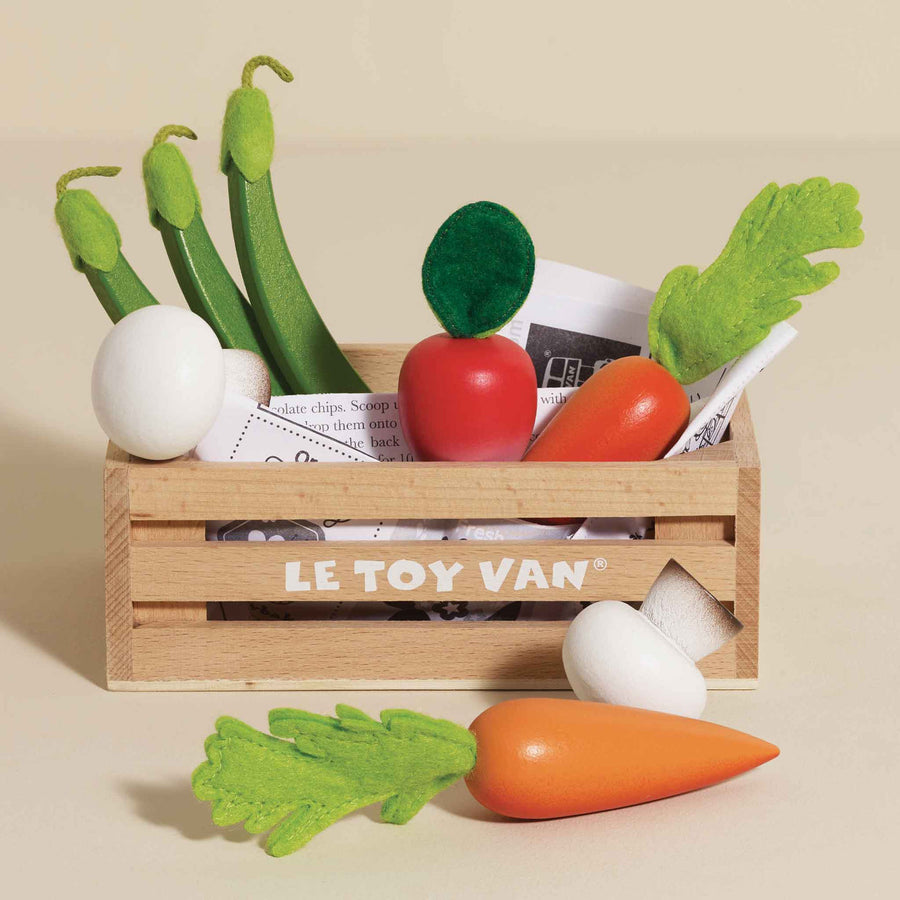 Le Toy Van Harvest Vegetables Wooden Food Crate TV182