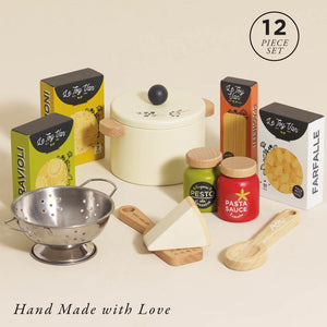 Le Toy Van Organic Pasta Set contents